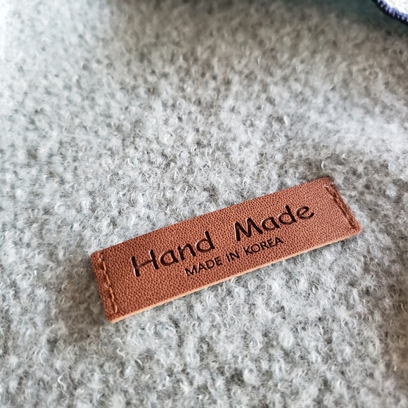 Scarf NEW. Made in Korea. - Picture 4 of 8